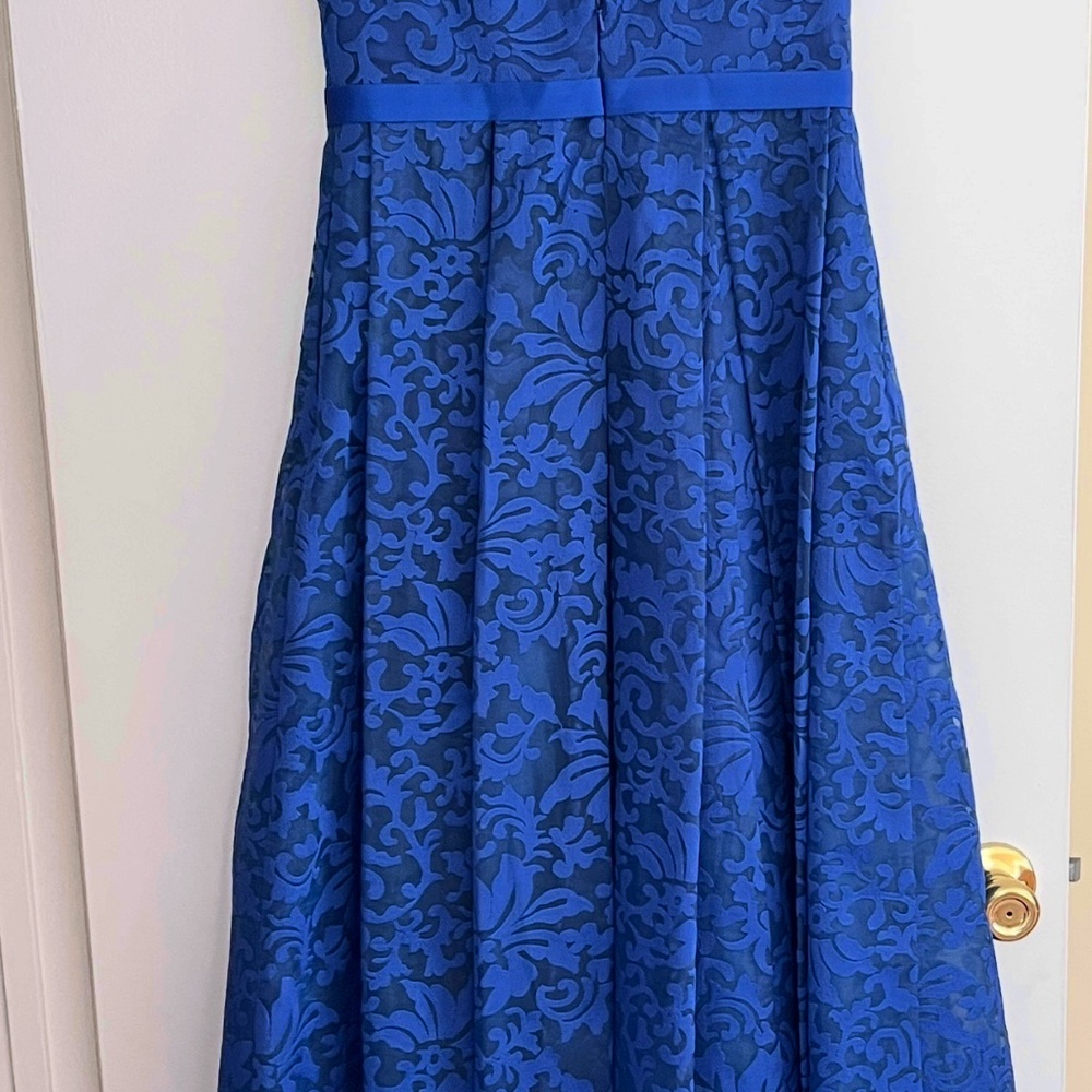 Party Dresd - image 2